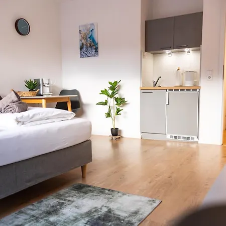Holideis Koeln Center Studio-Apartment Zewnętrze zdjęcie