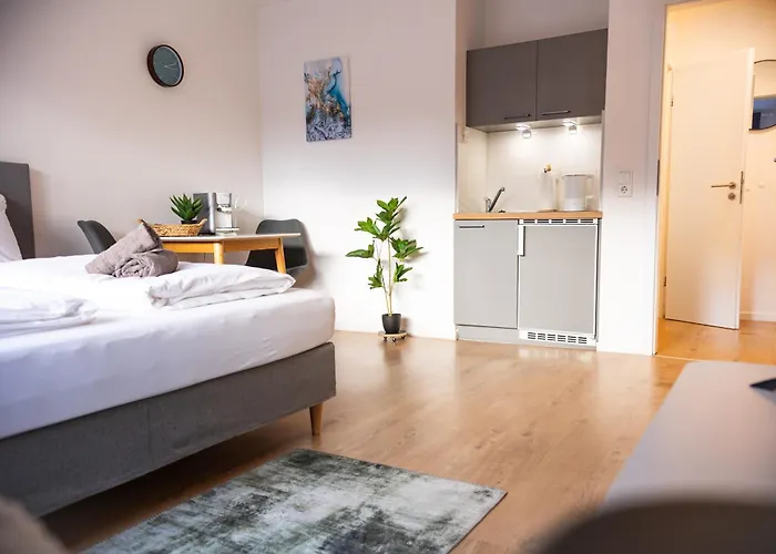 Holideis Koeln Center Studio-Apartment