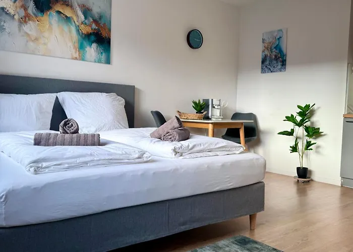 Holideis Koeln Center Studio-Apartment